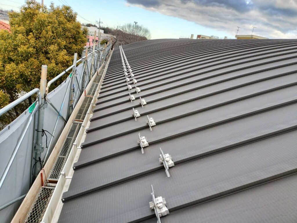 大沼小屋内運動場屋根